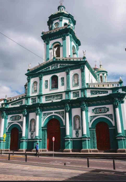 LUGARES HERMOSOS TURÍSTICOS