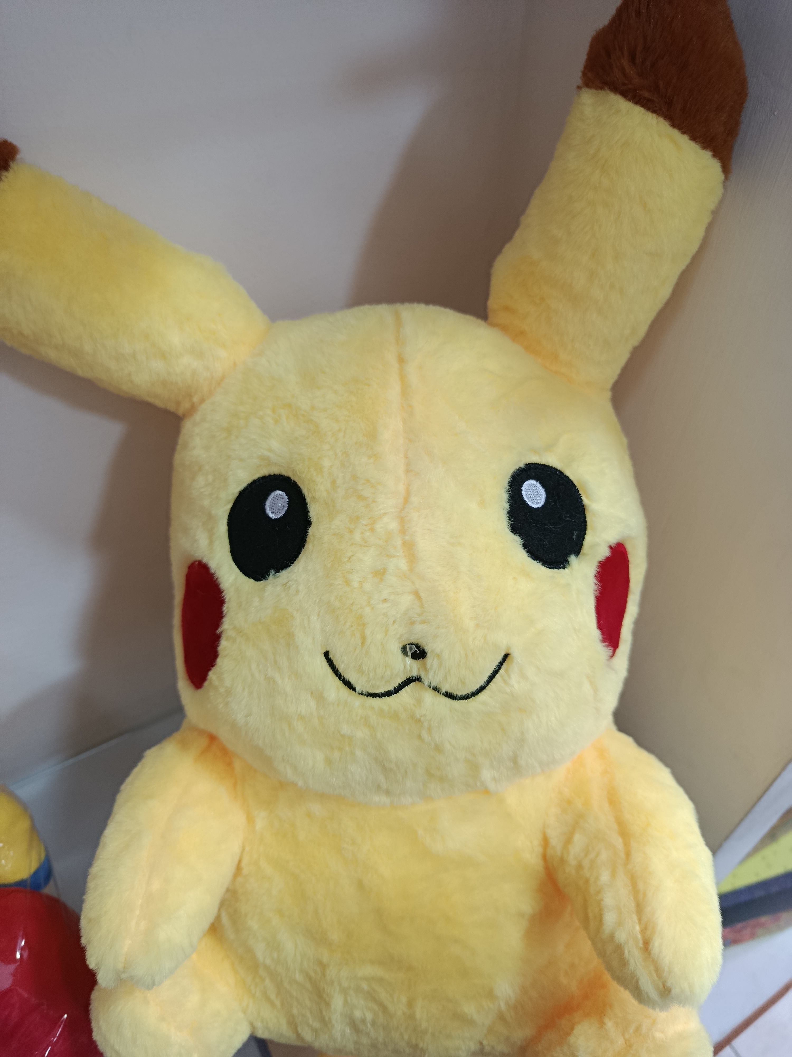 PIKACHU 45 CM